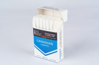 canadian-lights-king-size-pack-open